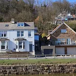 South * Whitby